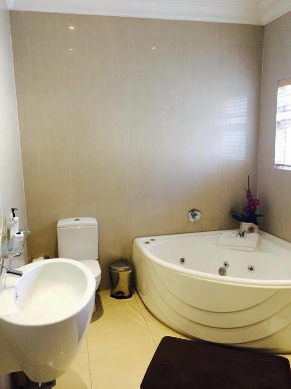 Luxury Beach Apartments Durban Buitenkant foto